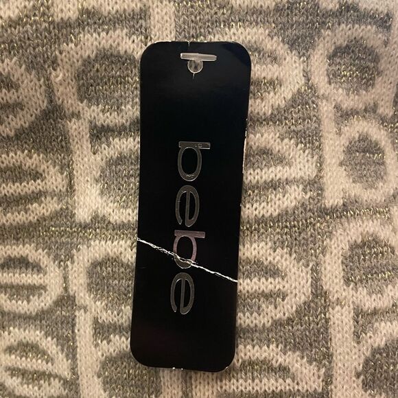 NWT Bebe Scarf - Picture 4 of 4